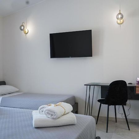 Thalassa Rooms Avola Exterior foto